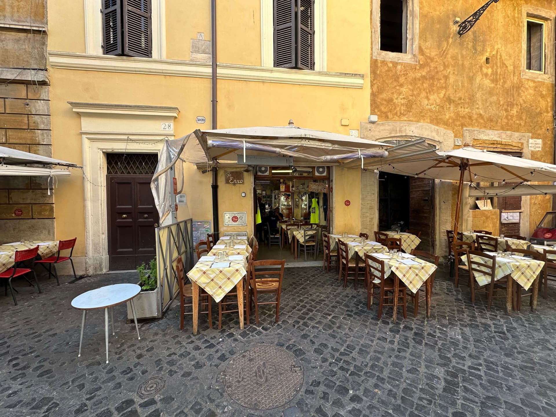 Trattoria Da Enzo al 29 - restaurant photos - 2 Trattoria Da Enzo al 29 - restaurant photos - 2