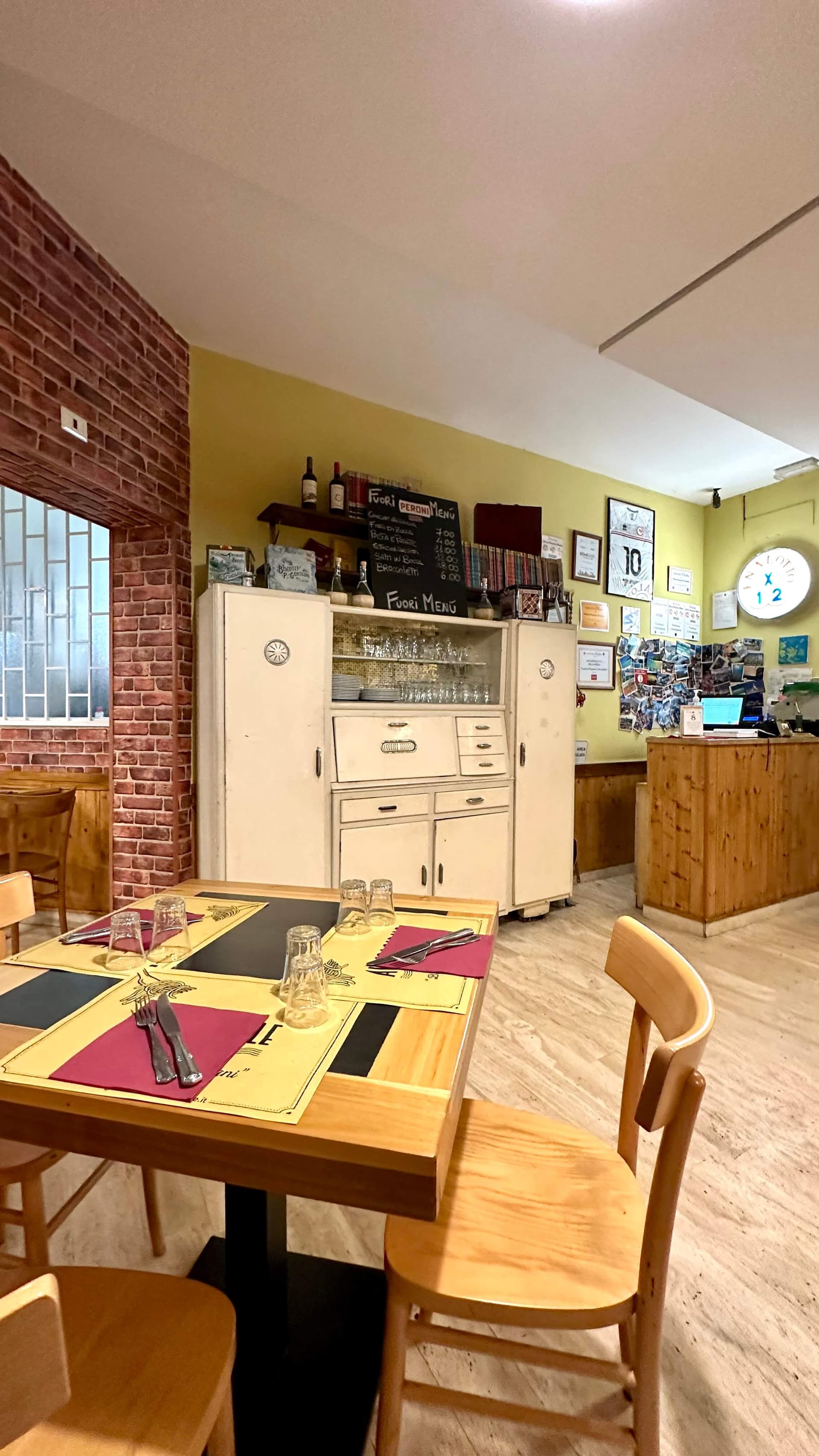 Trattoria L'avvolgibile - restaurant photos - 3 Trattoria L'avvolgibile - restaurant photos - 3