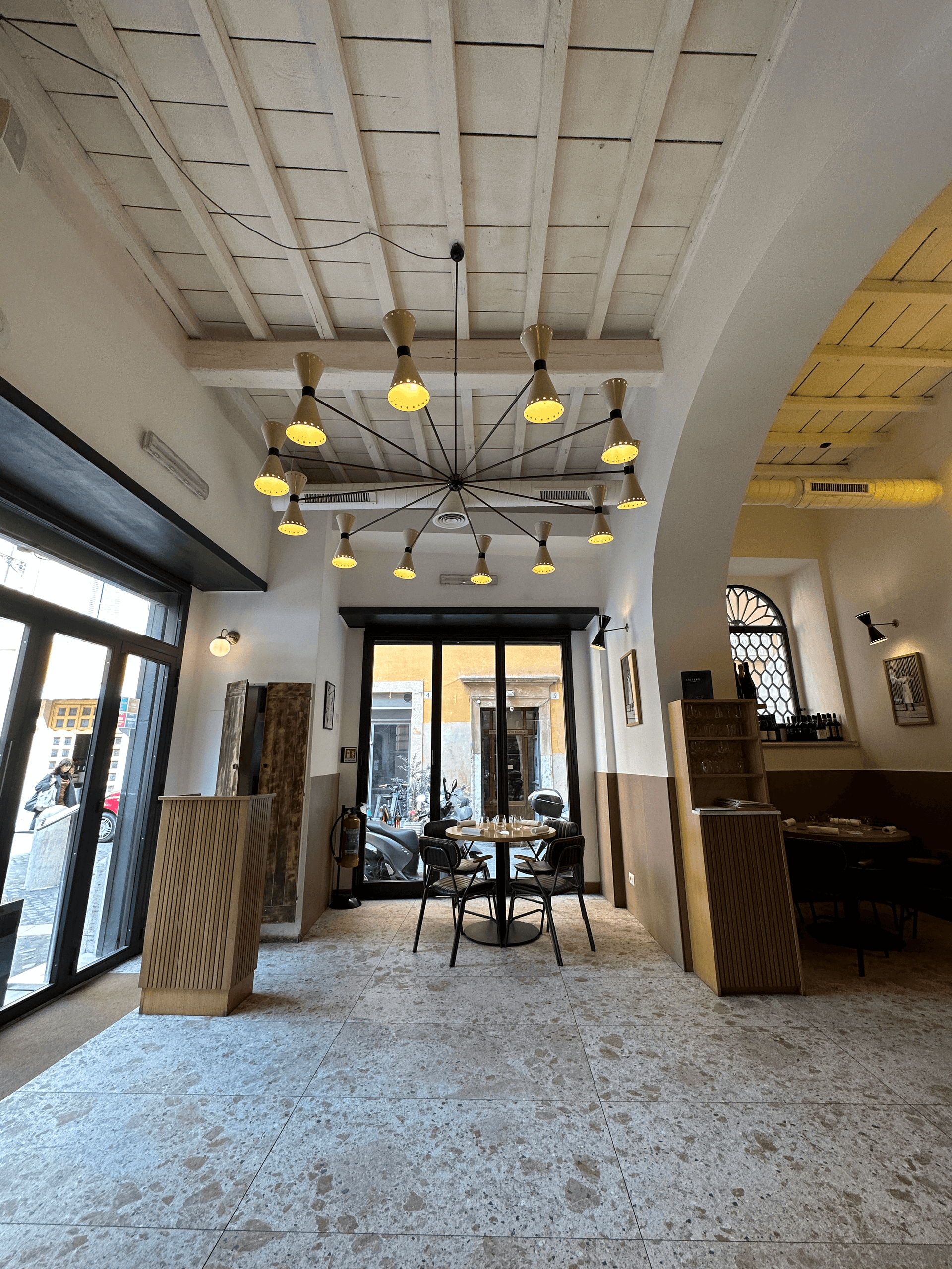 Luciano Cucina Italiana - foto del locale - 8 Luciano Cucina Italiana - foto del locale - 8