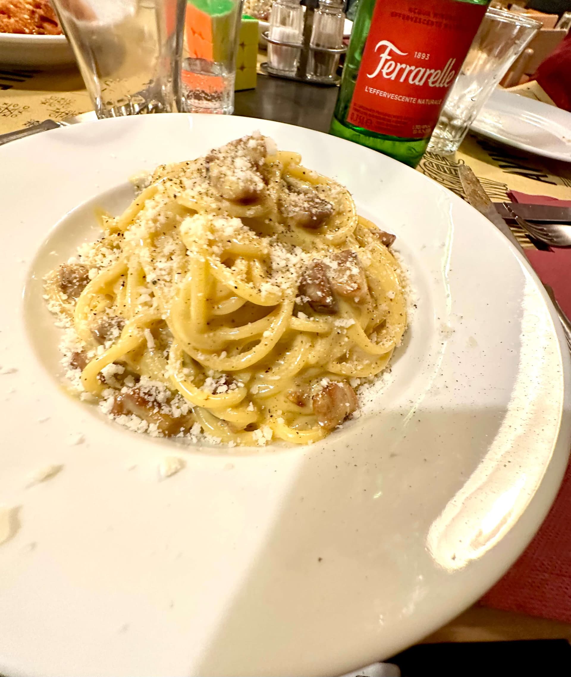 Carbonara - Trattoria L'avvolgibile Carbonara - Trattoria L'avvolgibile